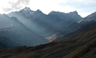 letztes Abendlicht auf die Hochschobergruppe