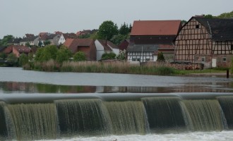 eine der vielen staustufen, in diesem fall bei widdershausen
